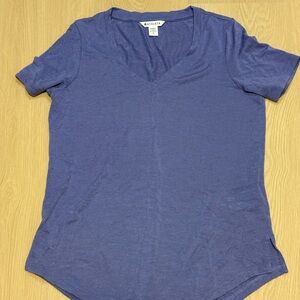 Athleta Women's Short Sleeve V-Neck Tee in Blue
